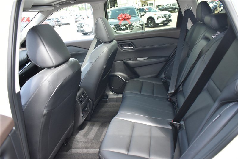 Used 2023 Nissan Rogue SL w/ SL Premium Package AWD/4WD image 23