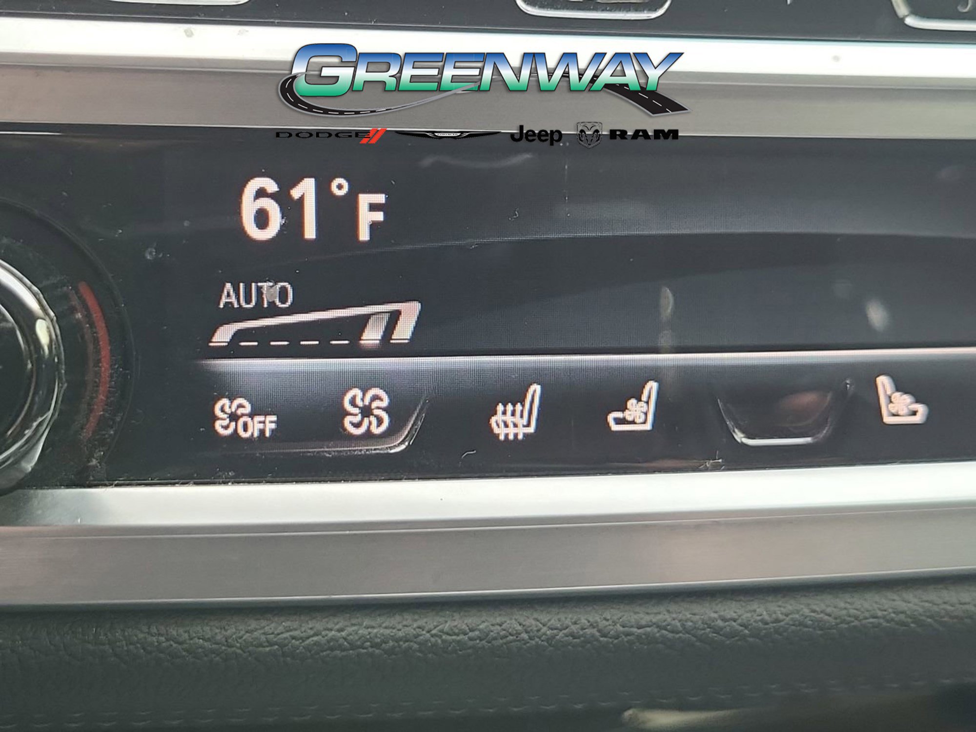 Used 2018 BMW 750i image 13