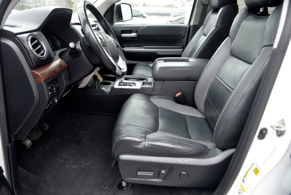 Used 2019 Toyota Tundra Limited image 15