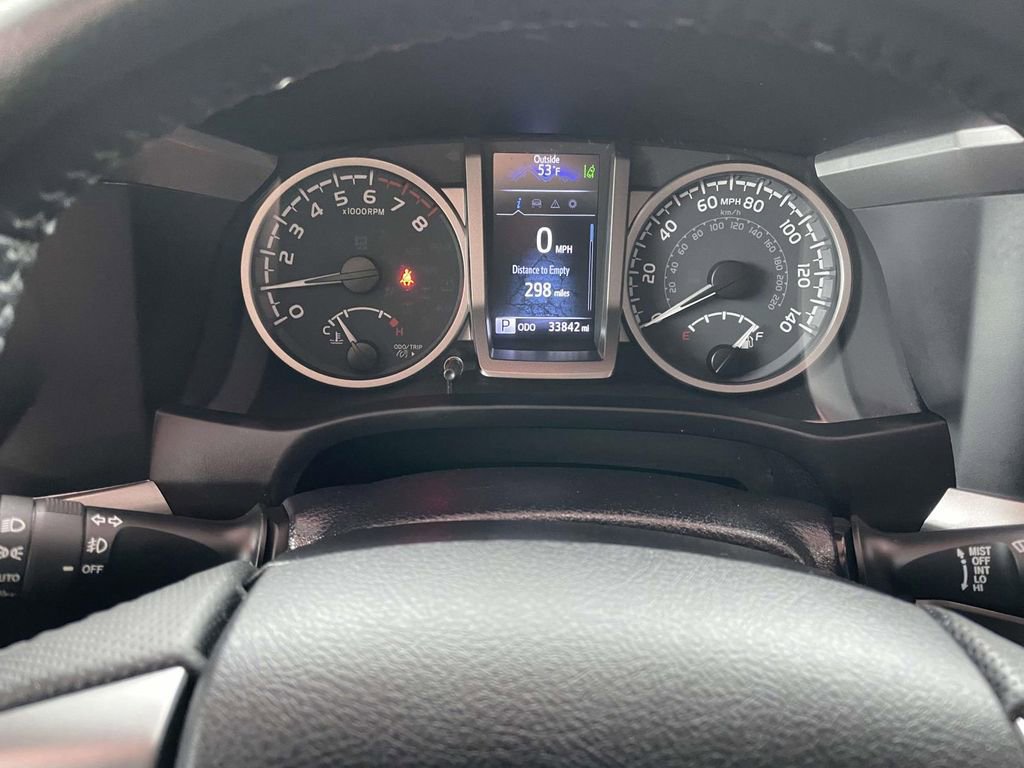 Used 2022 Toyota Tacoma SR5 image 35