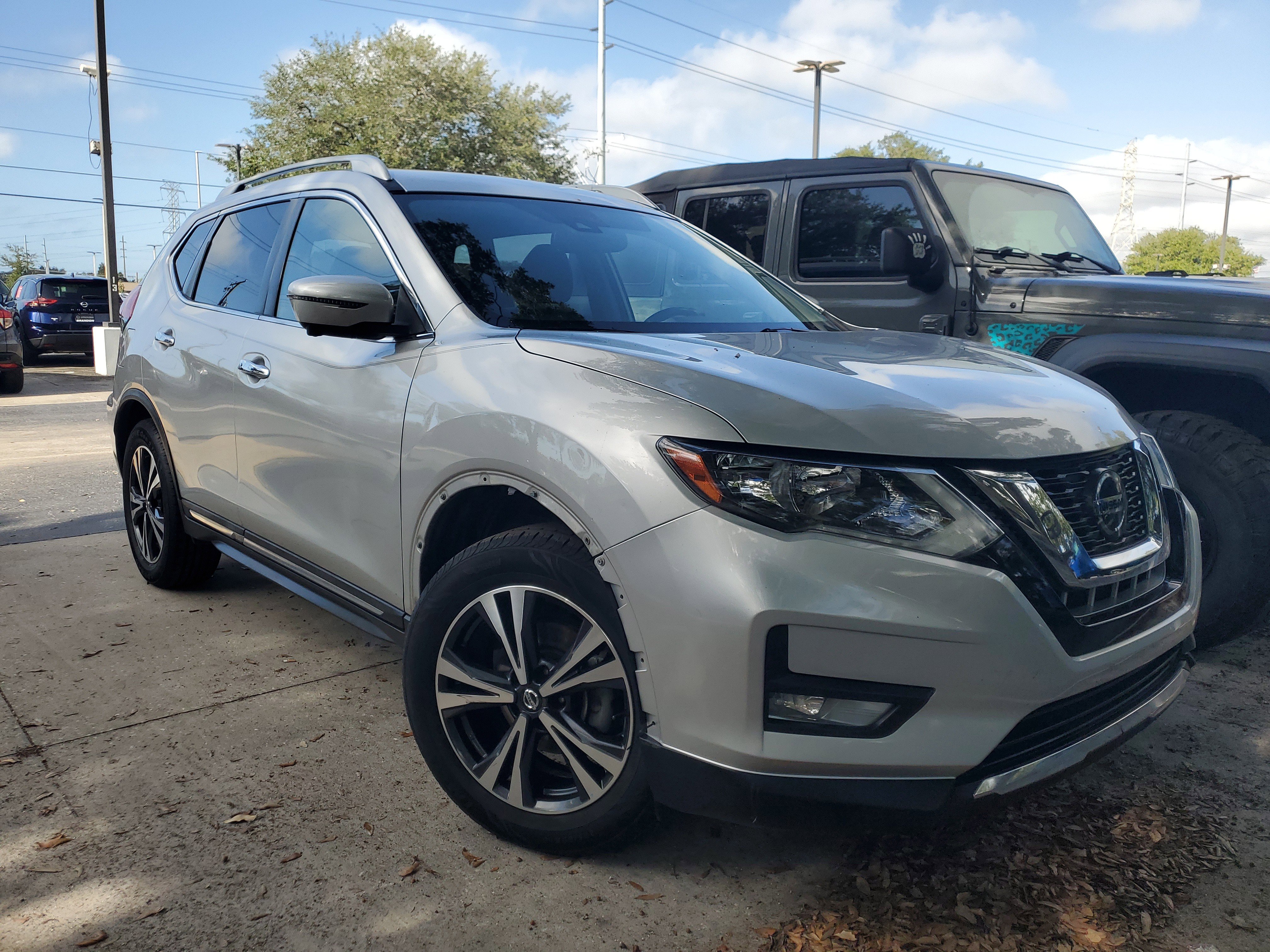 Used 2018 Nissan Rogue SL