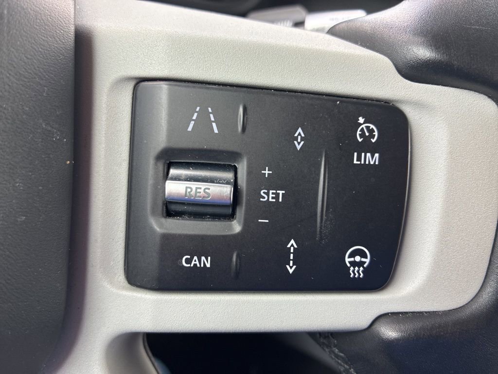 Used 2020 Land Rover Defender 110 HSE AWD/4WD image 10