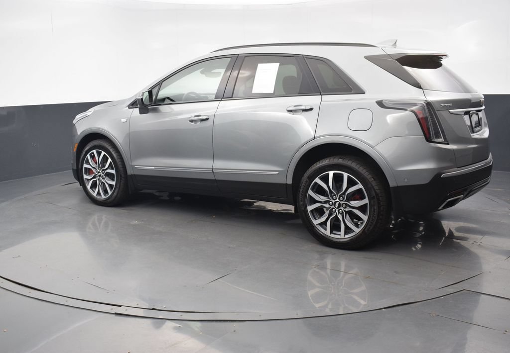 Certified 2023 Cadillac XT5 Sportv w/ Technology Package AWD/4WD image 4
