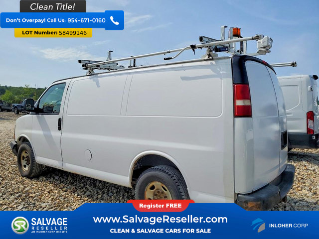 Used 2015 Chevrolet Express 2500 RWD image 3