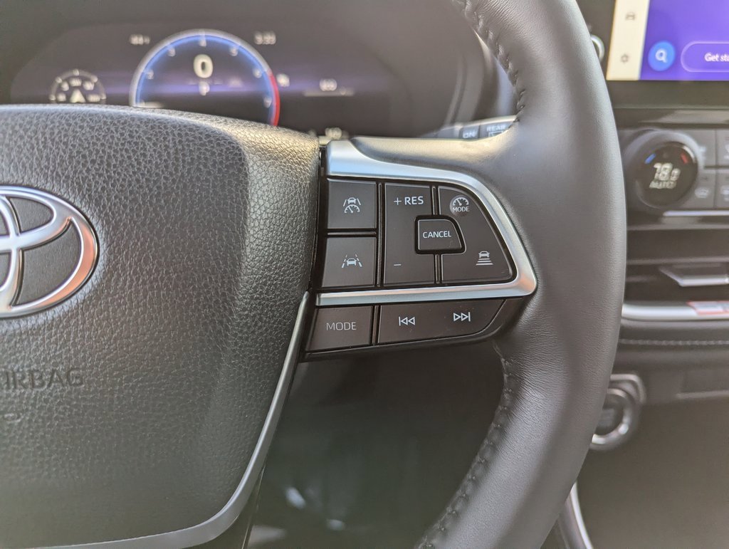 Used 2026 Toyota Grand Highlander Limited image 31