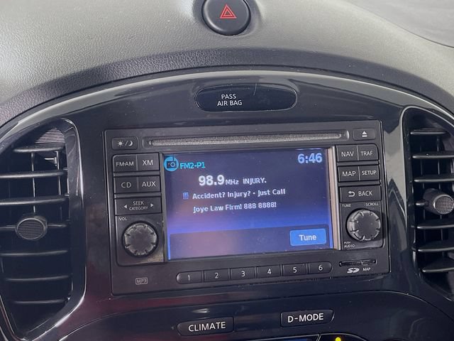 Used 2014 Nissan Juke SL FWD image 16
