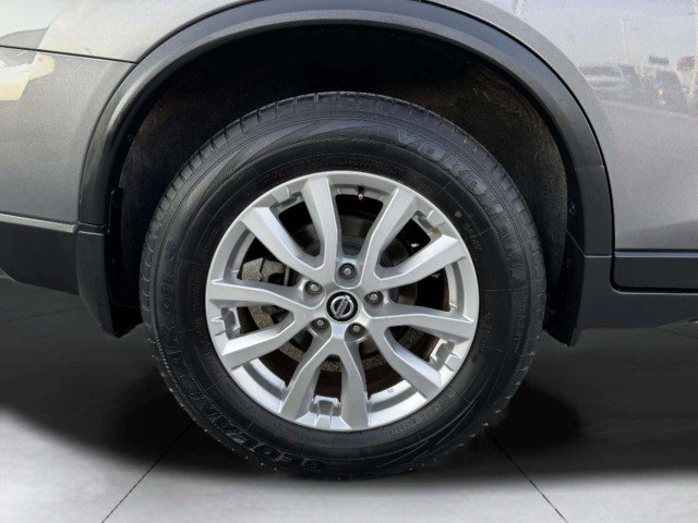 Used 2020 Nissan Rogue S w/ Special Edition Package image 50