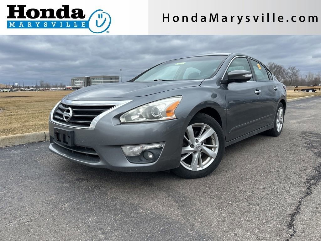 Used 2015 Nissan Altima 2.5 SV w/ Convenience Package