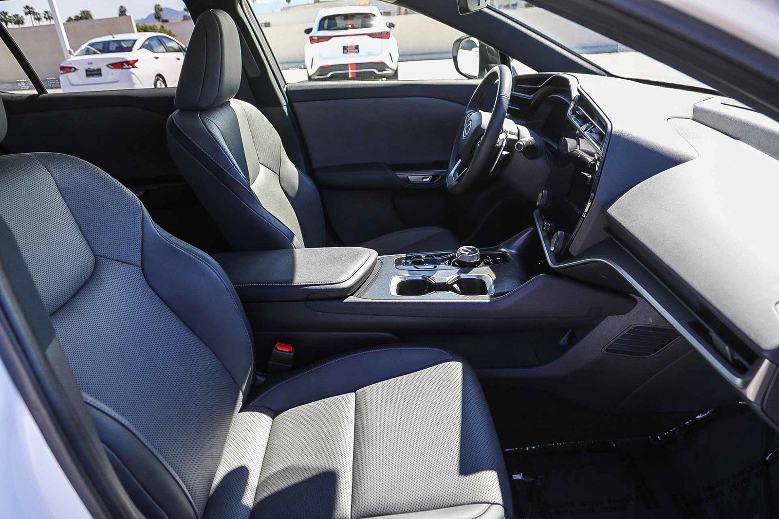 Used 2025 Lexus RZ 300e w/ Accessory Package (2T) image 16