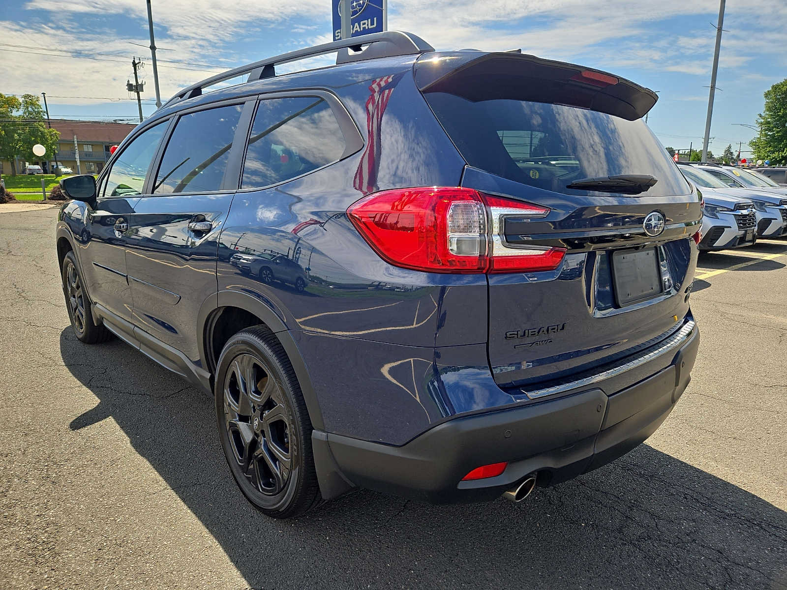 Used 2024 Subaru Ascent Onyx Edition AWD/4WD image 4