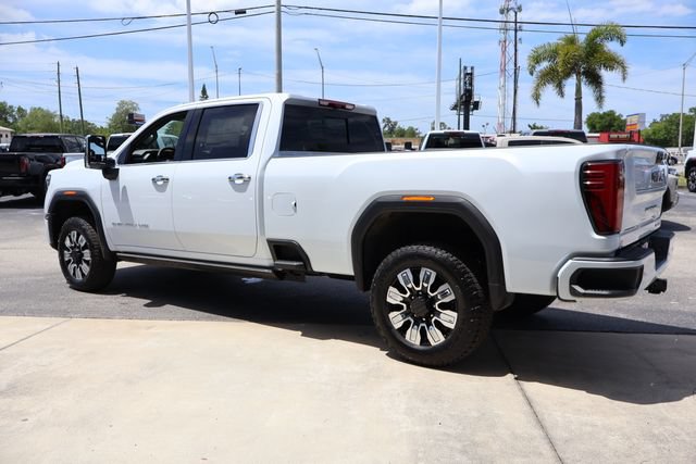 New 2026 GMC Sierra 3500 Denali w/ Denali Reserve Package AWD/4WD image 6