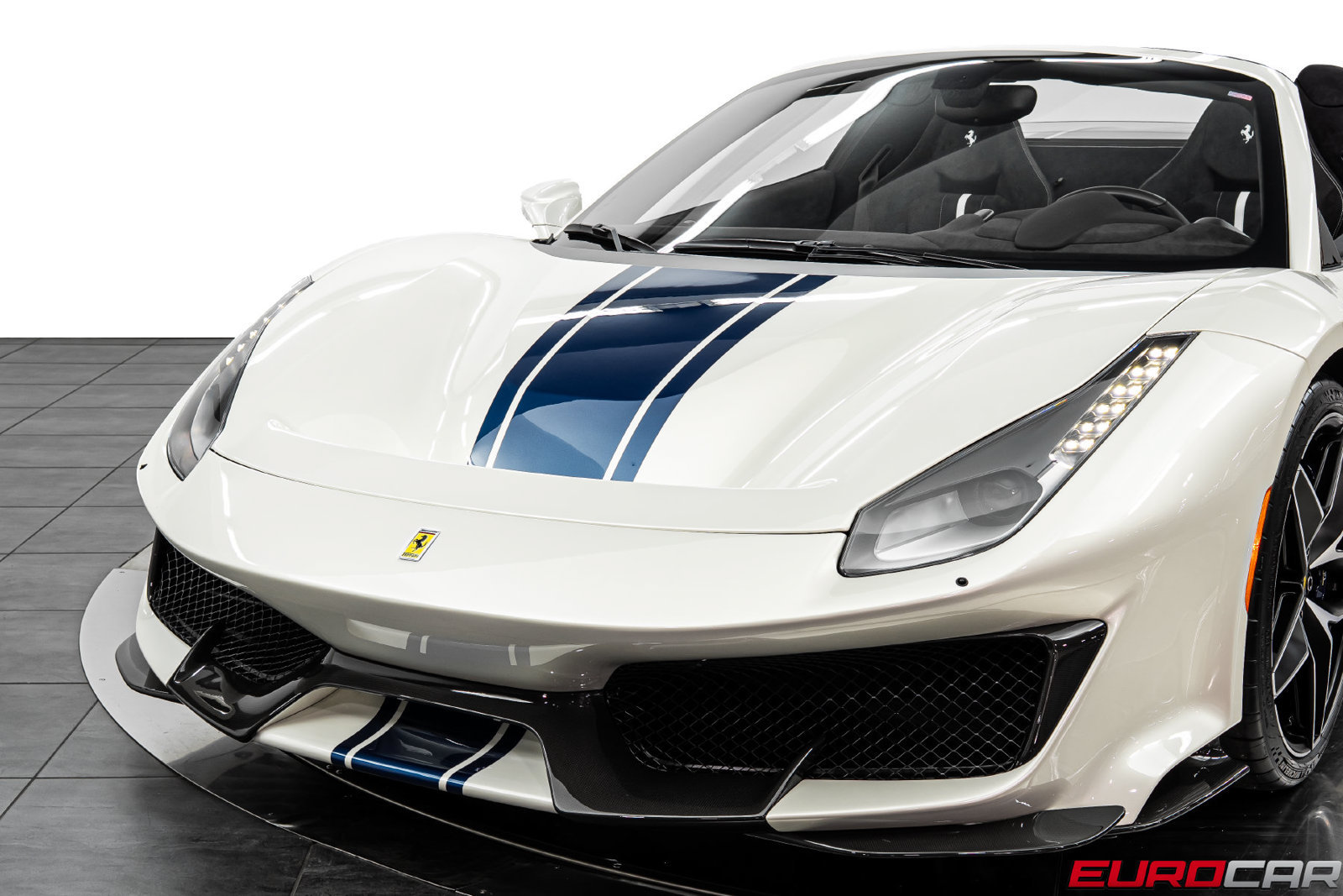 Used 2020 Ferrari 488 Pista Spider RWD image 17