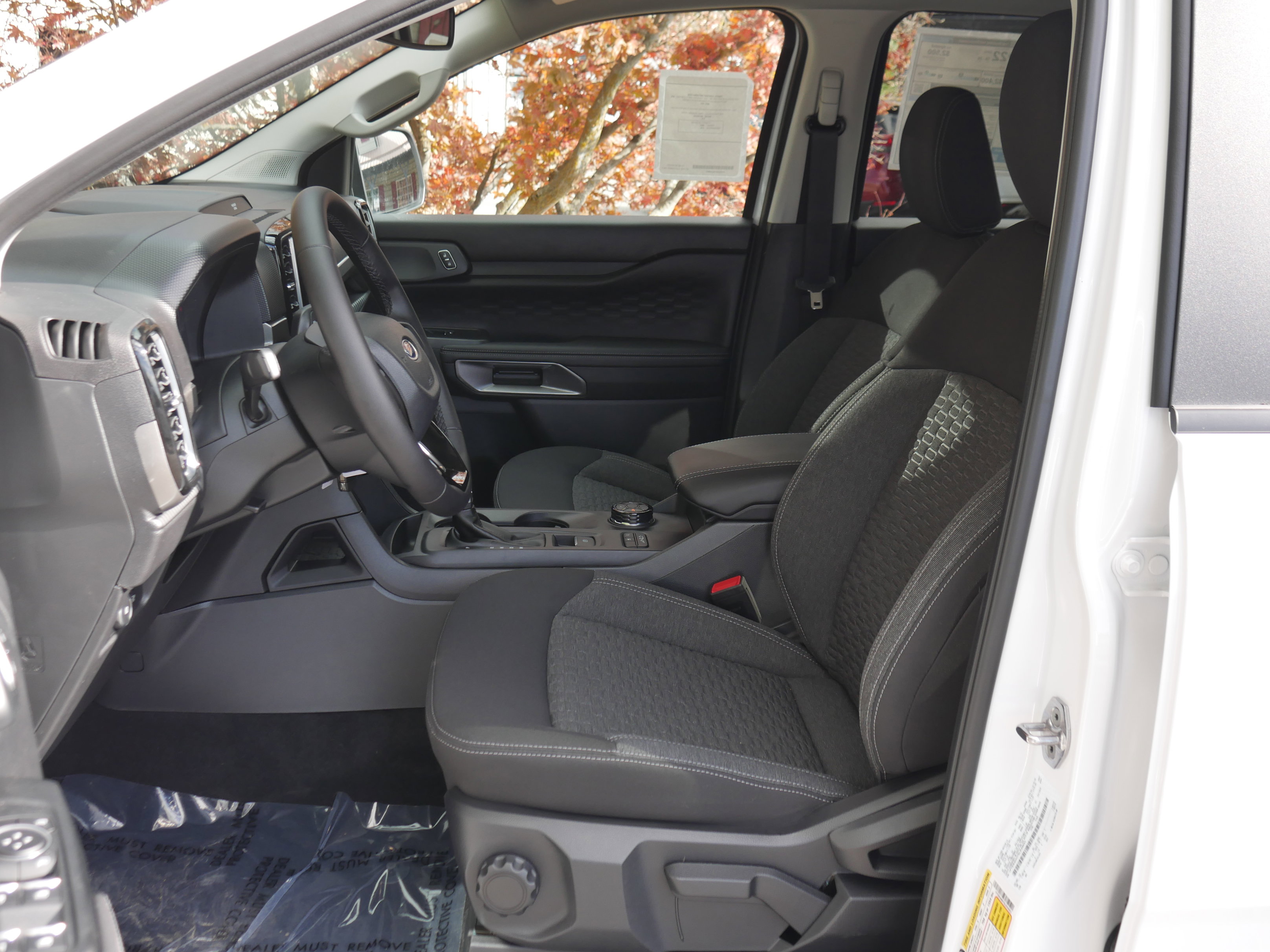 New 2025 Ford Ranger XLT w/ FX4 Off-Road Package image 3