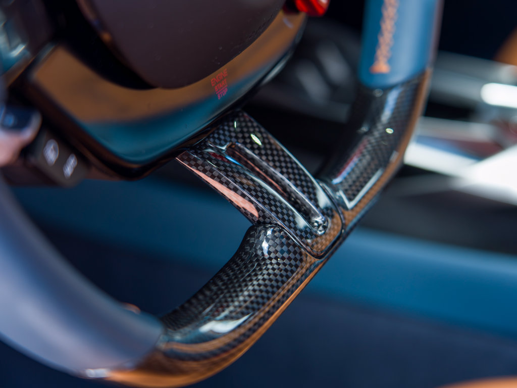 Certified 2025 Ferrari 12Cilindri RWD image 18
