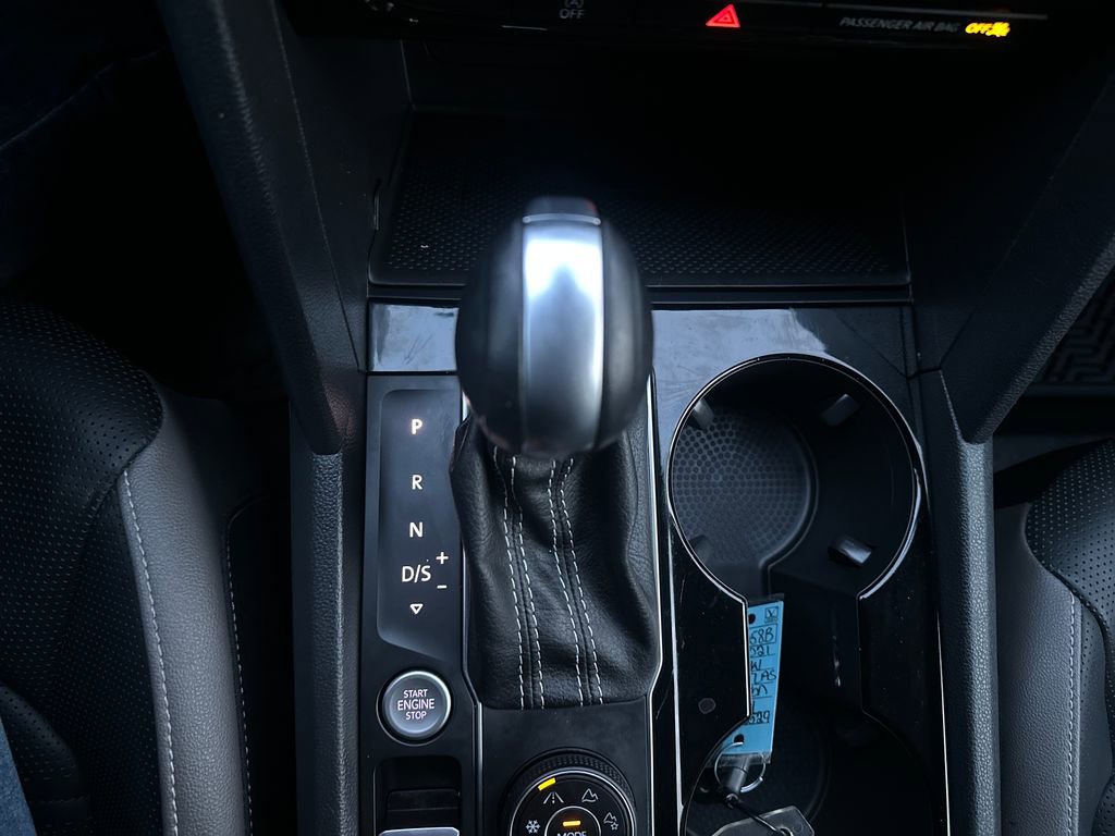 Used 2021 Volkswagen Atlas Cross Sport SEL Premium image 12