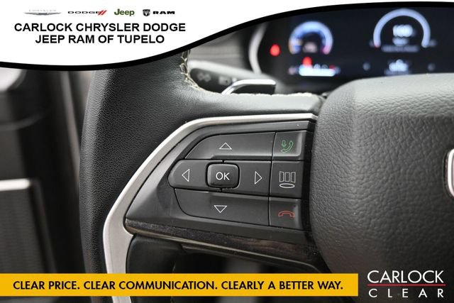 Used 2022 Jeep Grand Cherokee L Laredo w/ Luxury Tech Group I AWD/4WD image 17