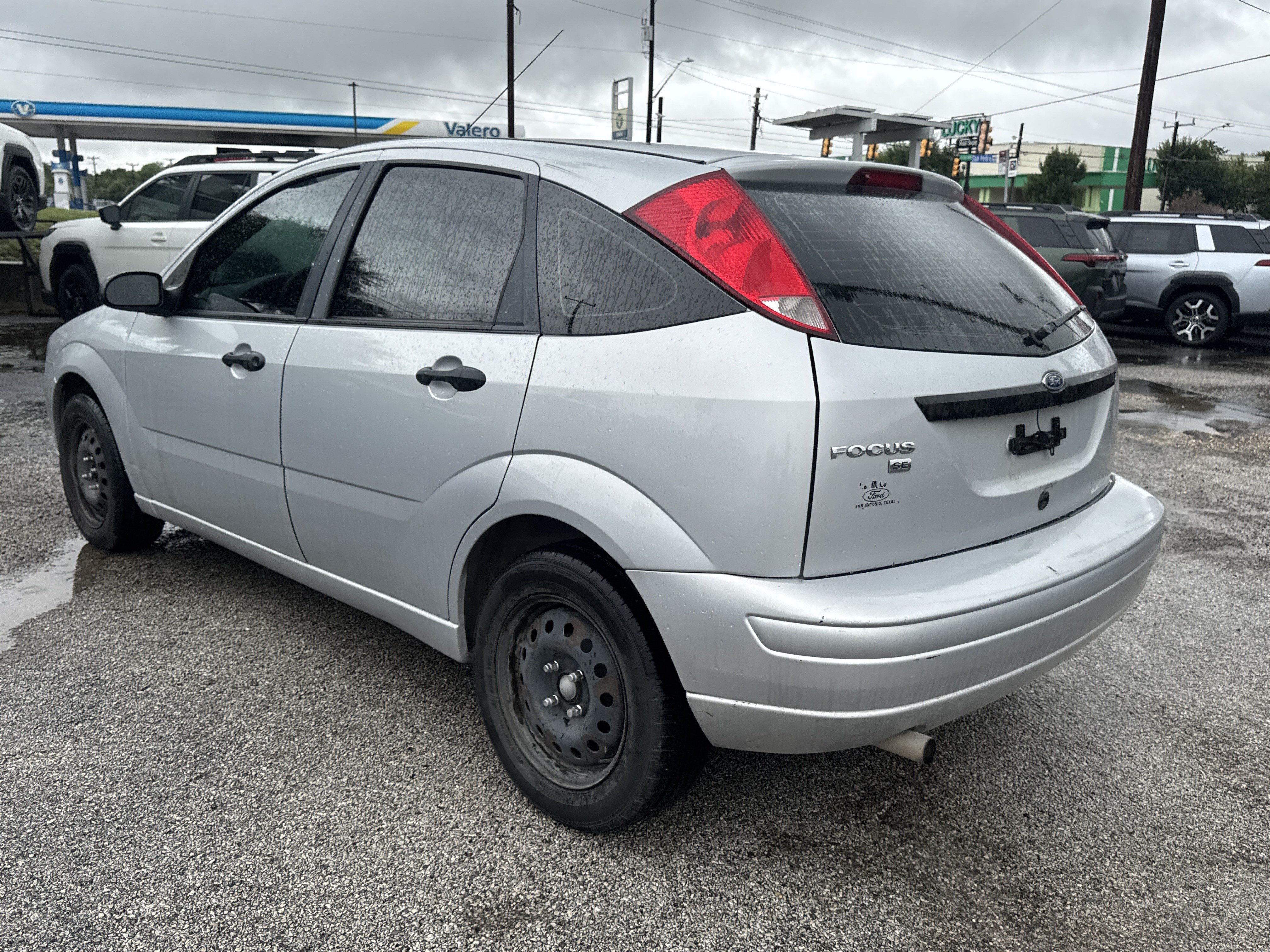 Used 2007 Ford Focus S FWD image 5