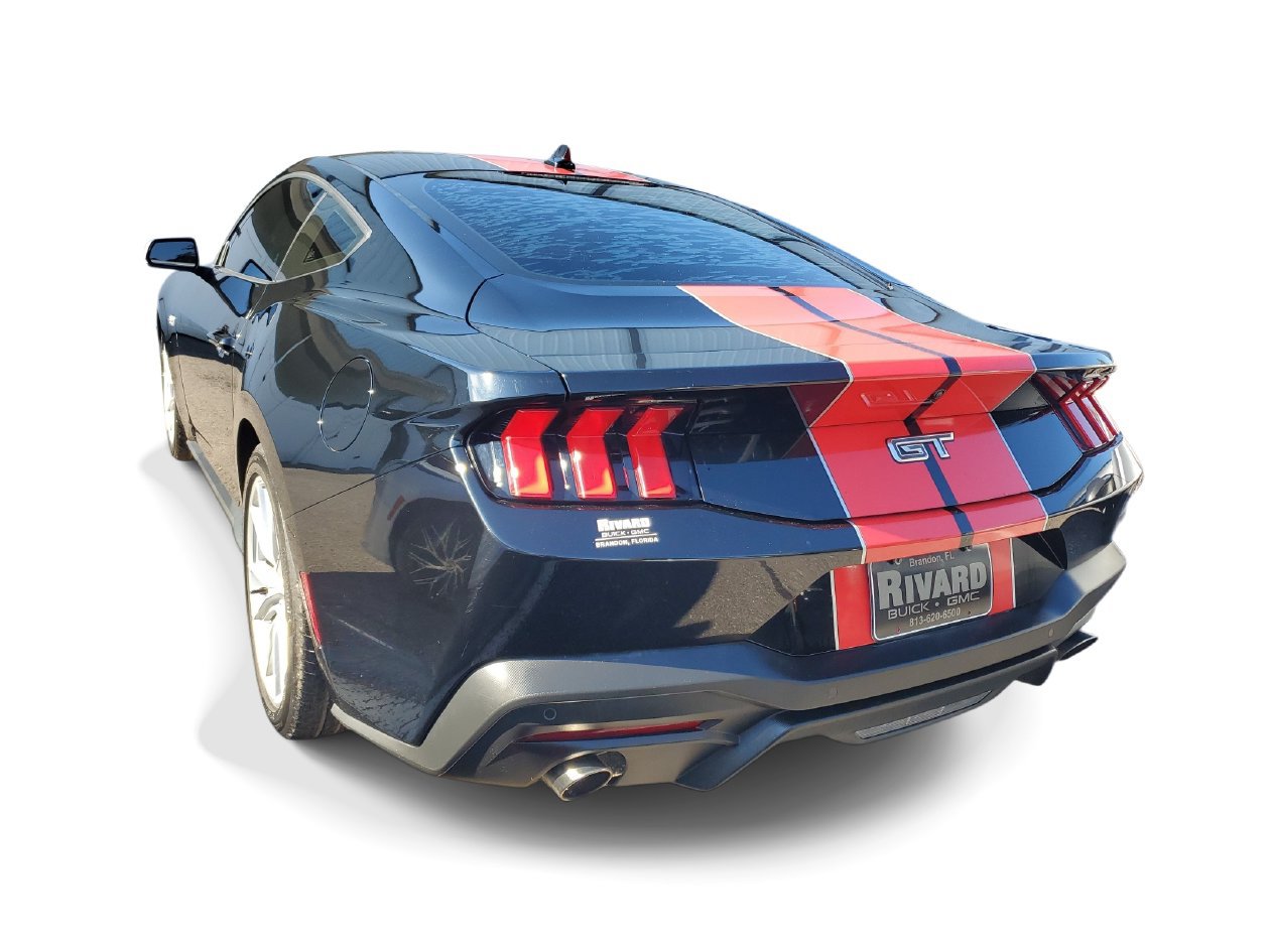 Used 2024 Ford Mustang GT Premium RWD image 3