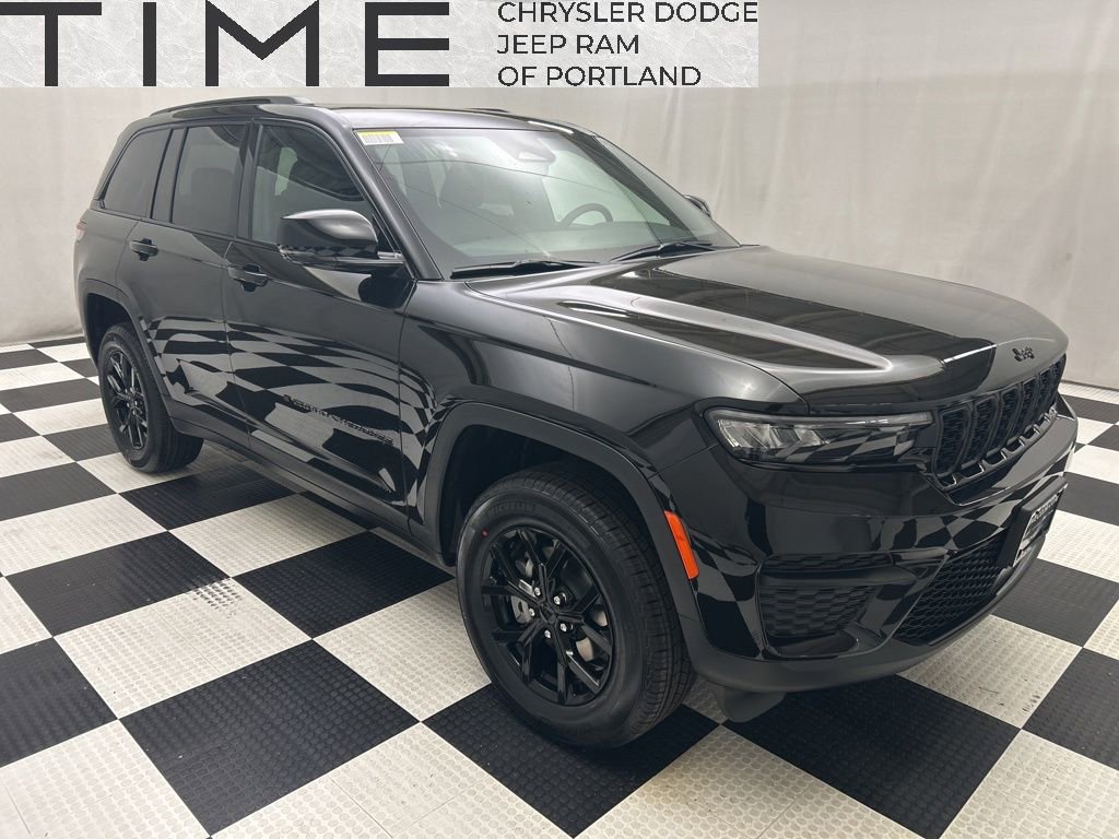 New 2025 Jeep Grand Cherokee Altitude image 1