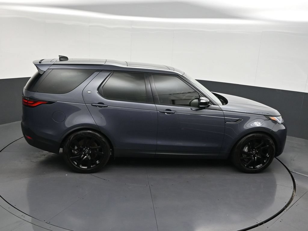 Used 2024 Land Rover Discovery S AWD/4WD image 19