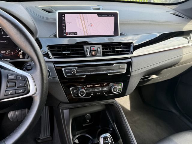 Used 2022 BMW X1 sDrive28i w/ Premium Package FWD image 17