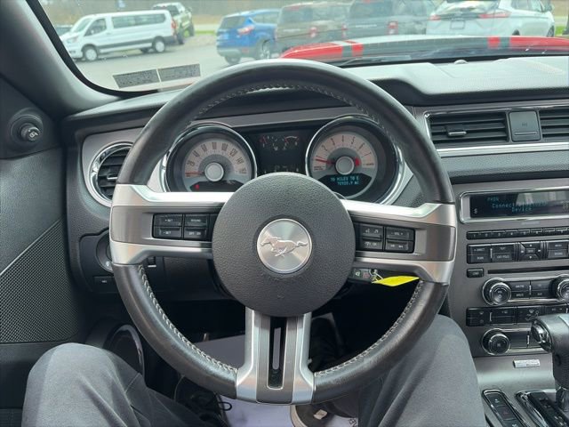 Used 2012 Ford Mustang Premium image 12