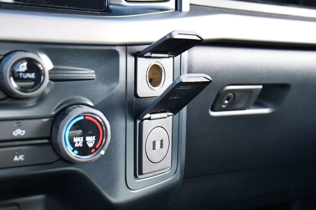 Used 2025 Ford F150 XL w/ Equipment Group 103A High image 27