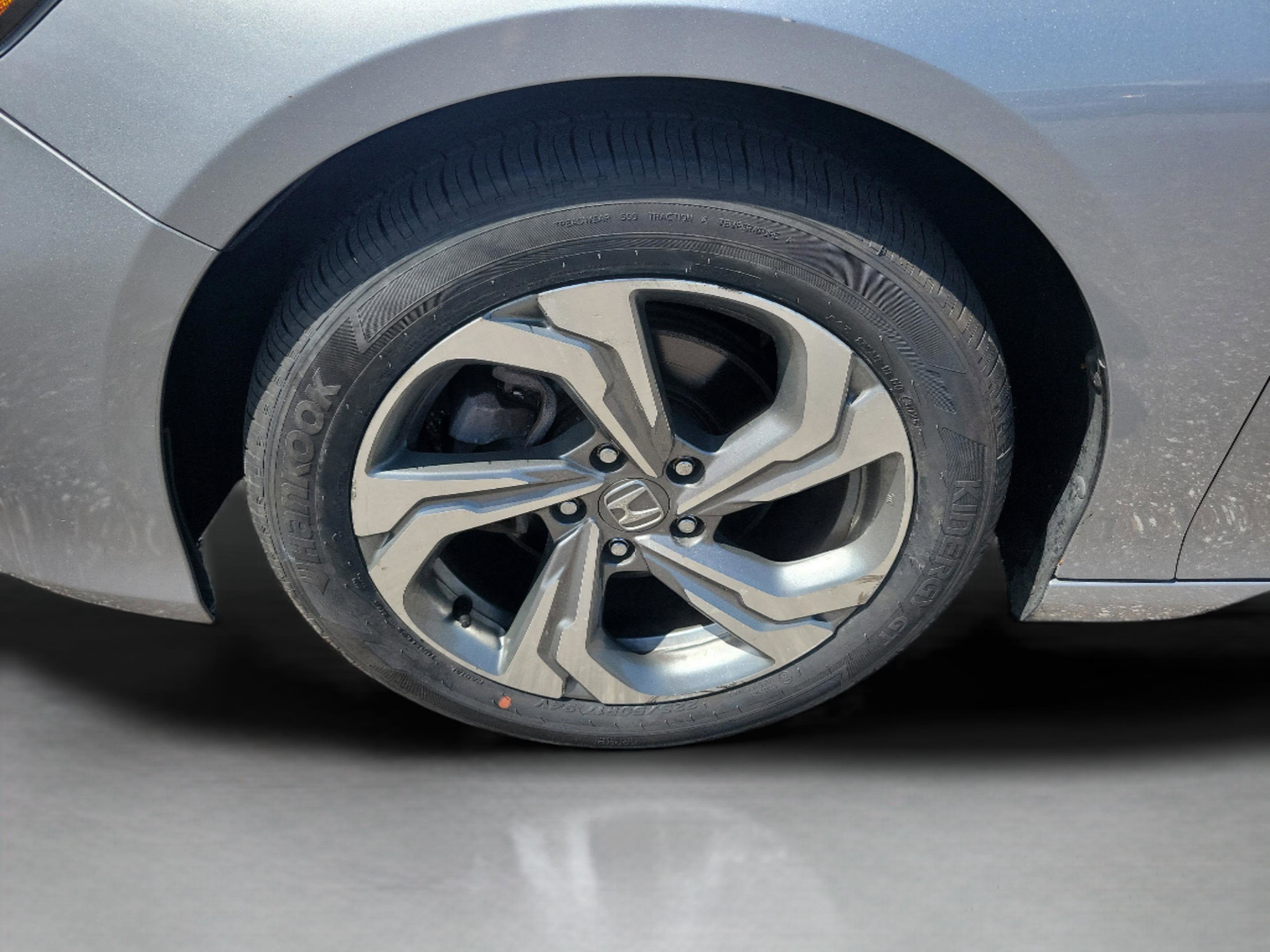 Used 2018 Honda Accord EX-L image 36