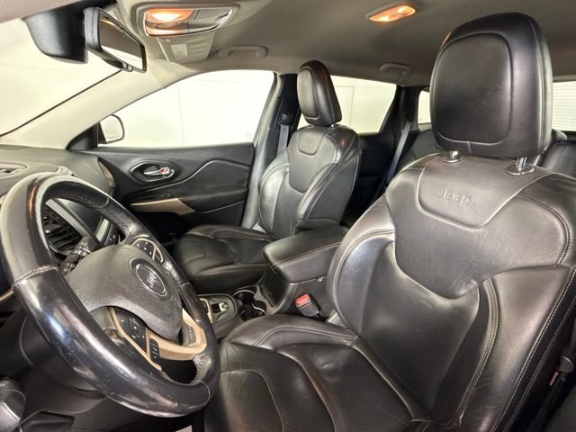 Used 2018 Jeep Cherokee Limited w/ High Altitude Package AWD/4WD image 16