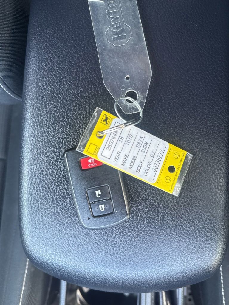 Used 2018 Toyota RAV4 XLE w/ Plus Extra Value Package image 34