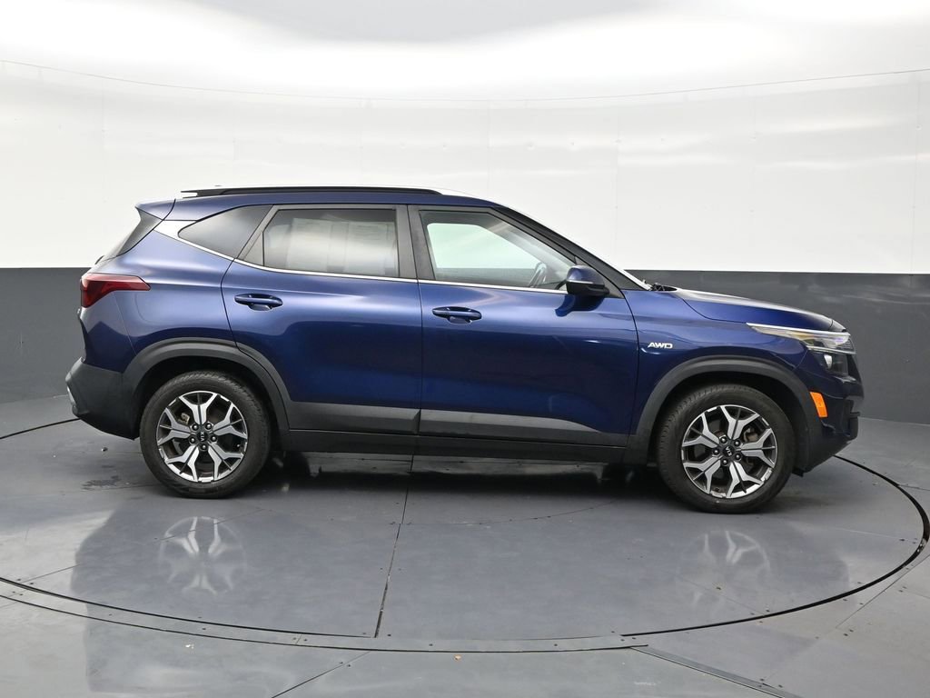 Used 2021 Kia Seltos EX image 6