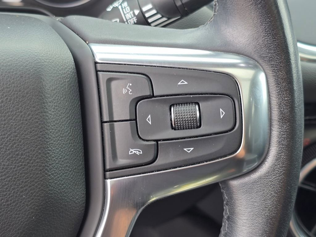 Used 2019 Chevrolet Blazer LT w/ Sun and Wheels Package FWD image 18