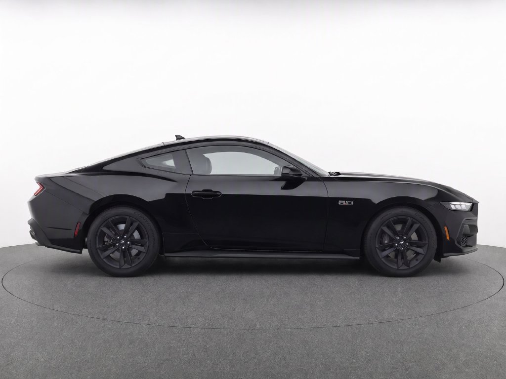 Used 2024 Ford Mustang GT RWD image 12