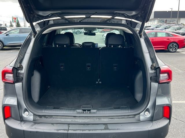 Used 2024 Ford Escape Platinum image 8