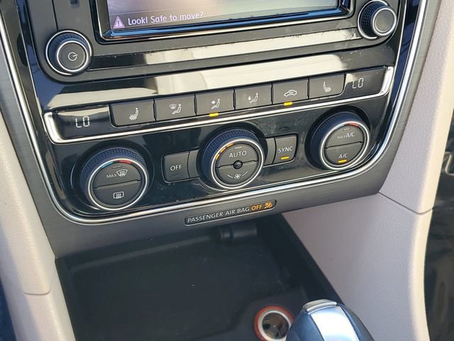 Used 2017 Volkswagen Passat 1.8T R-Line image 26