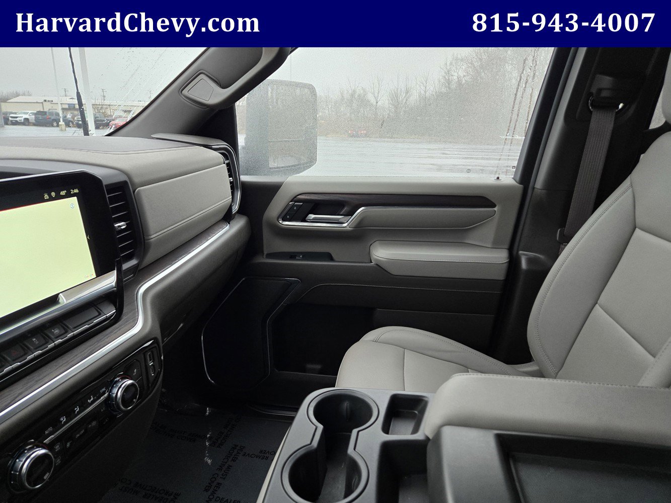 Used 2024 GMC Sierra 3500 SLT w/ Snow Plow Prep/Camper Package image 15