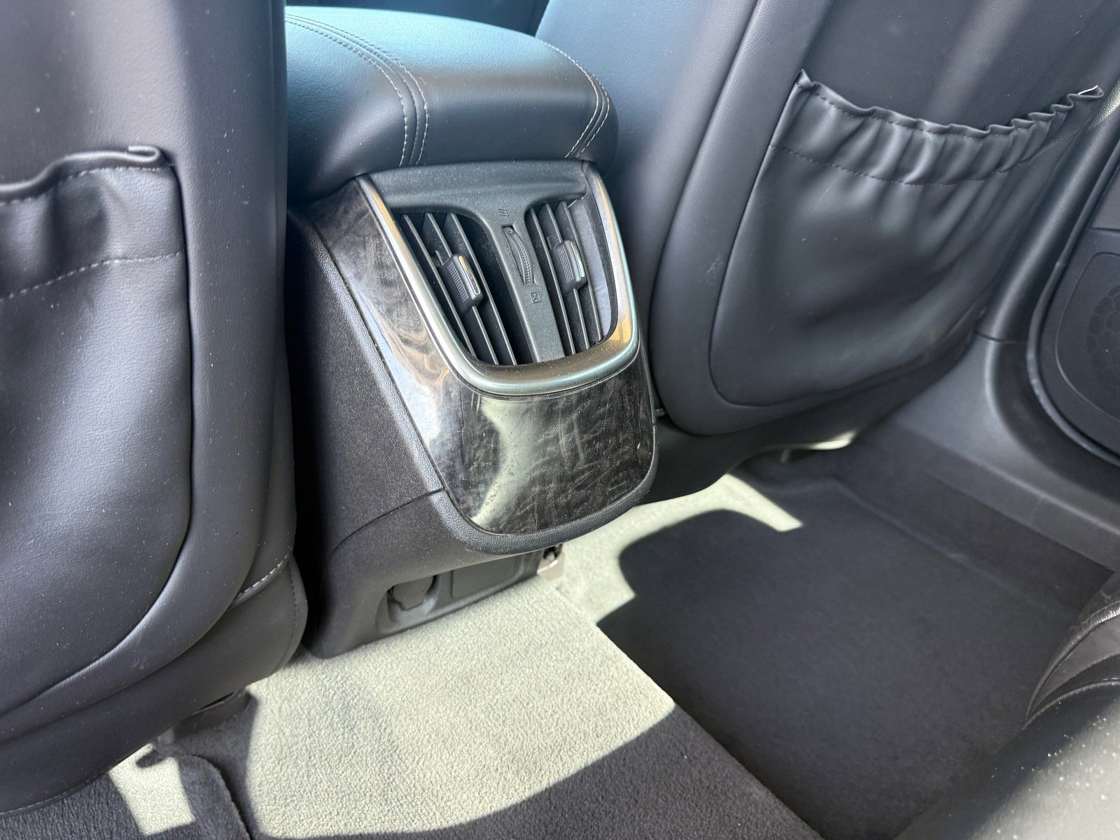 Used 2016 Buick LaCrosse Leather FWD image 27