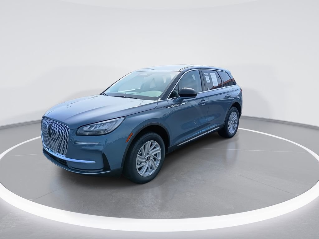 Used 2025 Lincoln Corsair FWD image 4