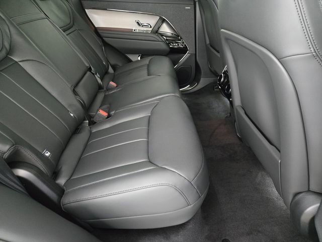 New 2026 Land Rover Range Rover Sport Dynamic SE image 17