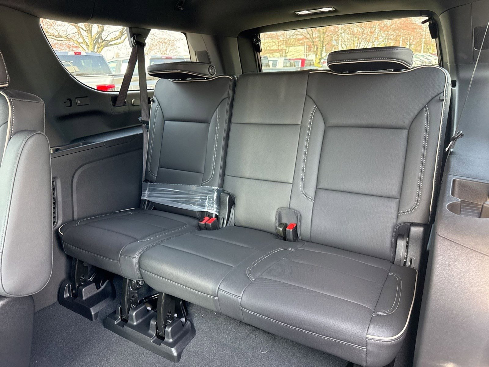 New 2026 GMC Yukon XL Elevation image 21