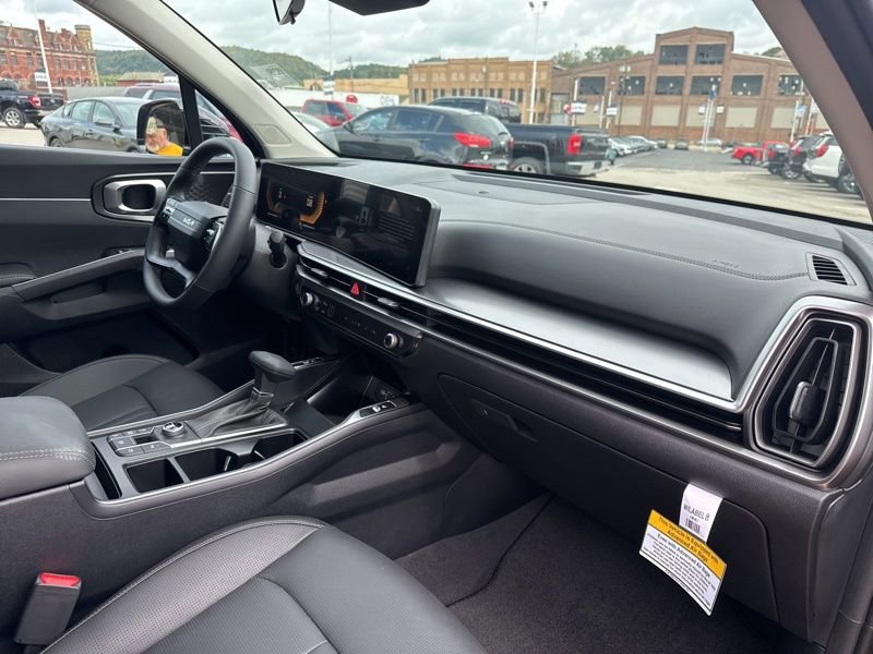 New 2026 Kia Sorento S w/ S Panoramic Sunroof Package image 17