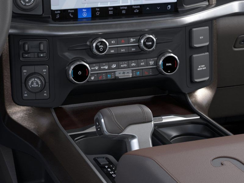 New 2025 Ford F150 King Ranch w/ FX4 Off-Road Package image 17