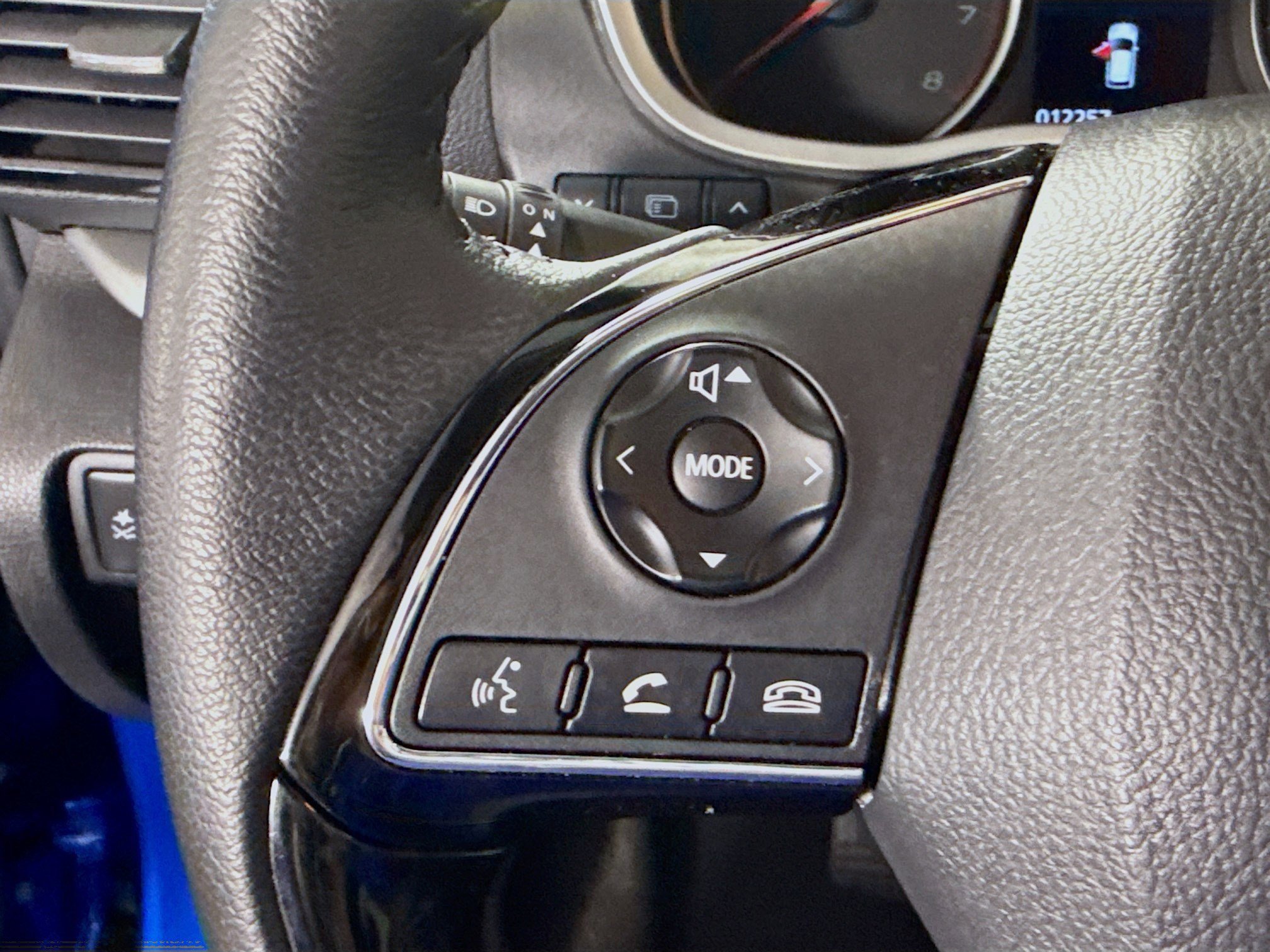 Used 2026 Mitsubishi Eclipse Cross Black Edition image 14