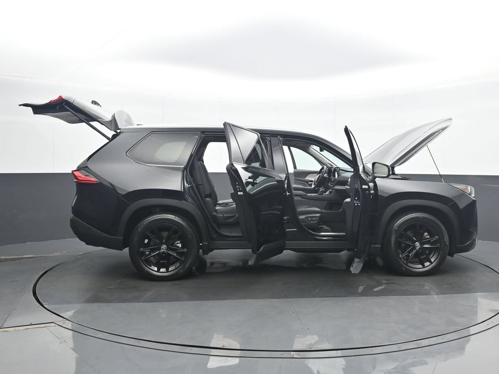 Used 2024 Toyota Grand Highlander AWD image 37