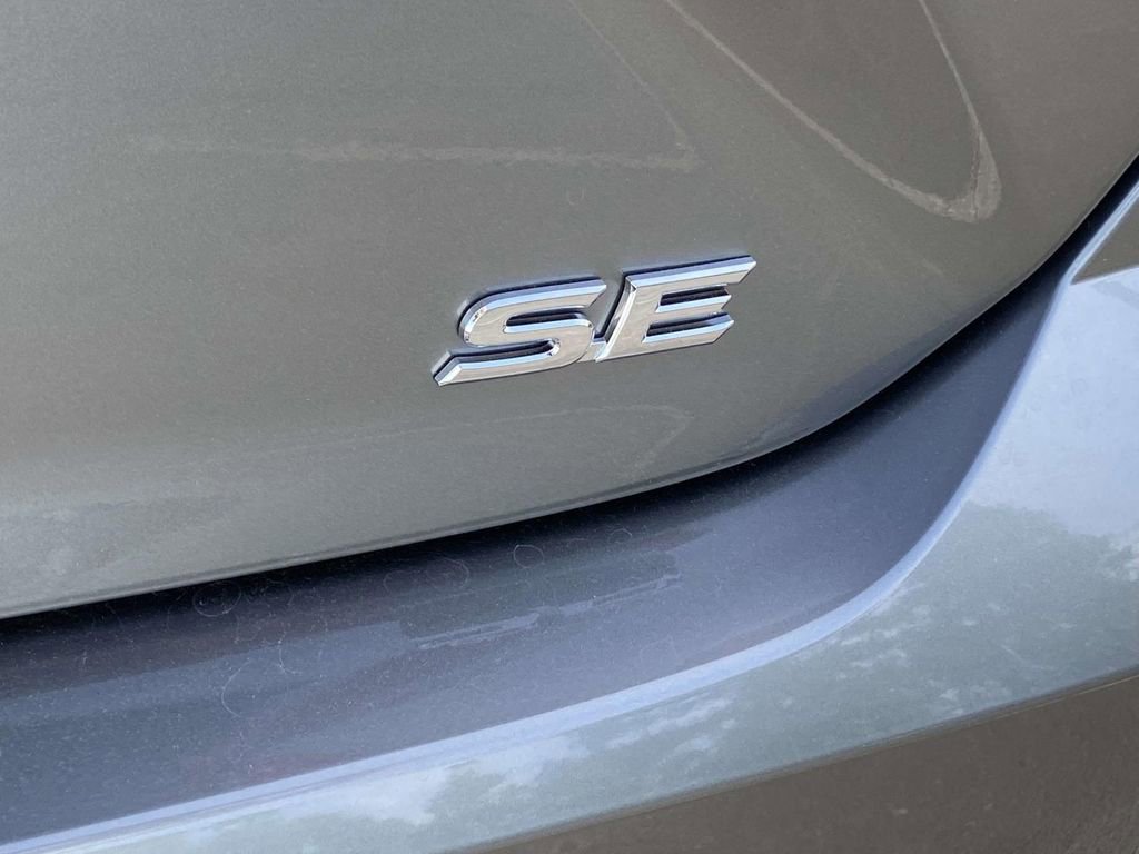 New 2026 Toyota Camry SE image 11