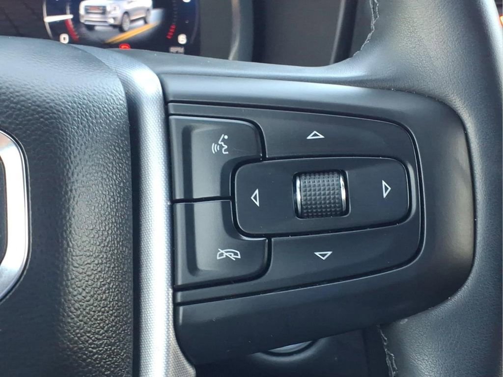 Used 2024 GMC Yukon XL SLE w/ Gmc Pro Safety Plus Package RWD image 27