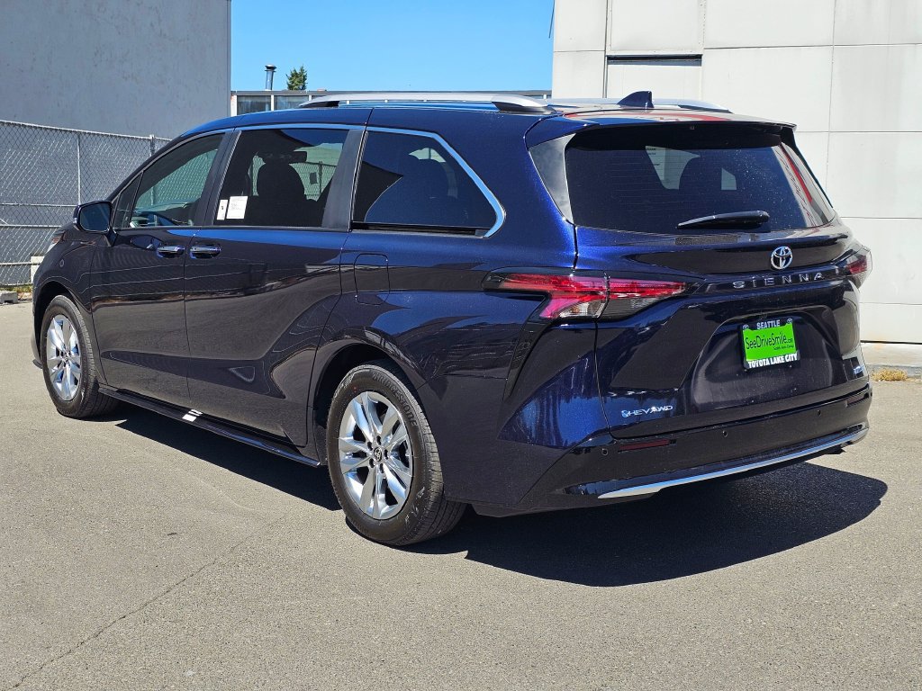 New 2026 Toyota Sienna Limited AWD/4WD image 5