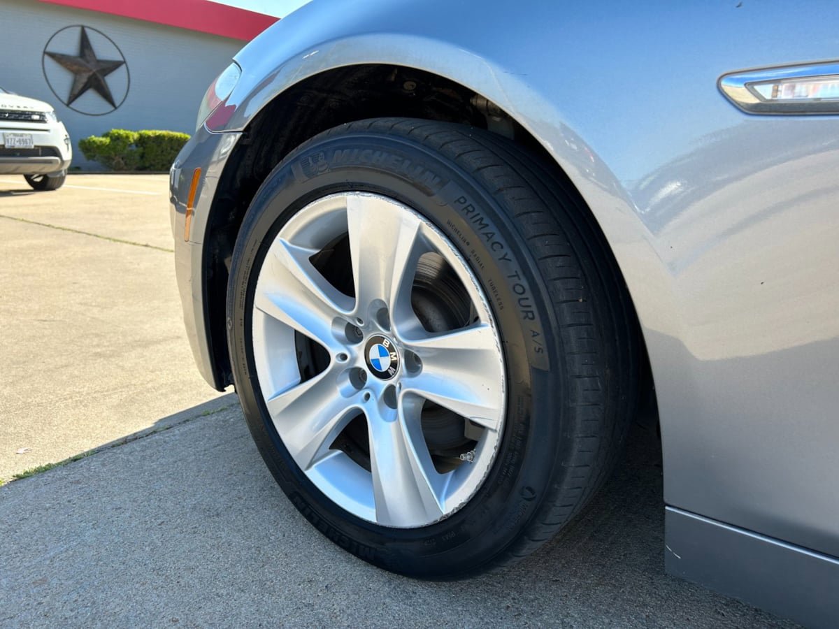 Used 2013 BMW 528i xDrive Sedan AWD/4WD image 20