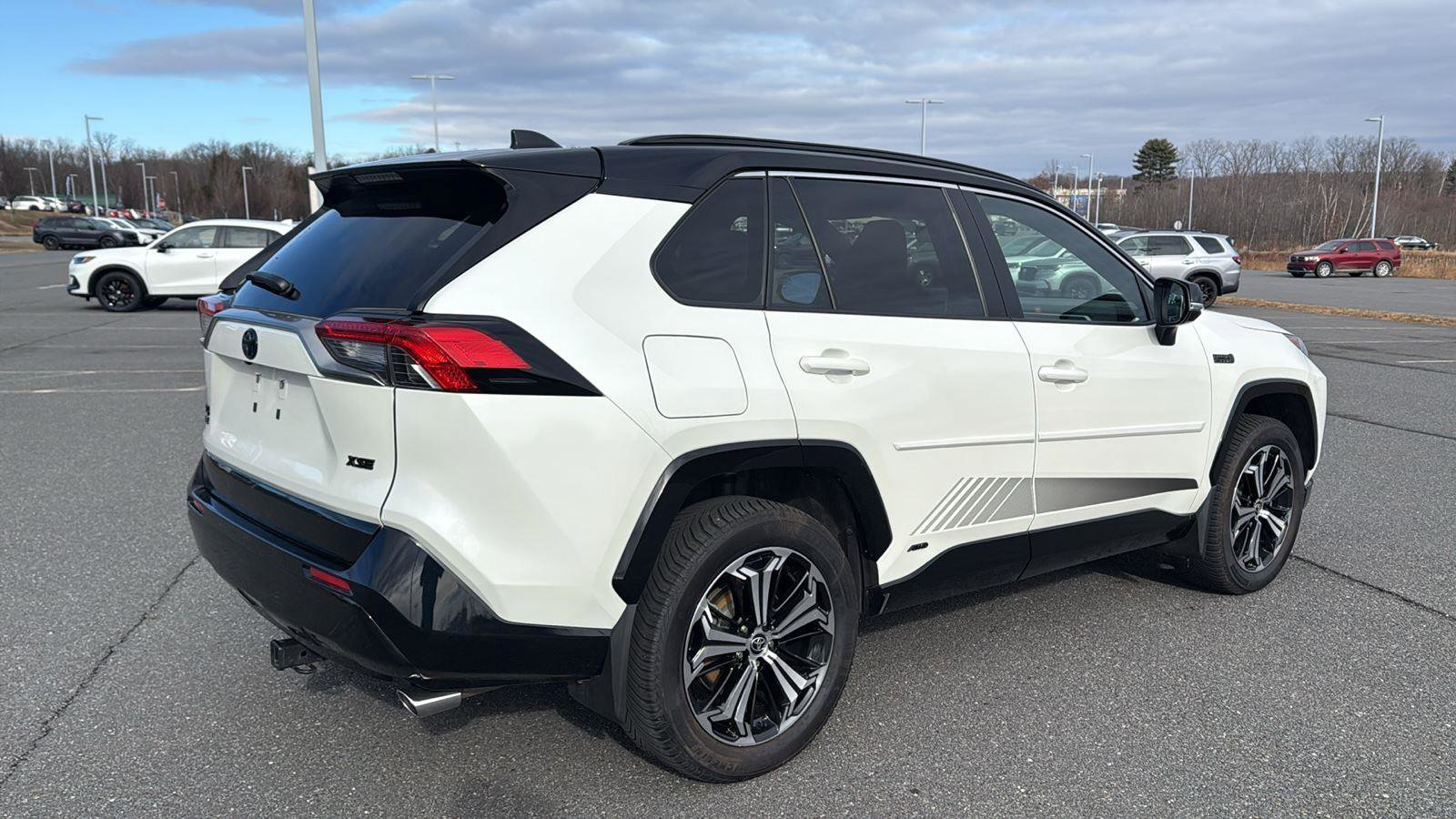 Used 2022 Toyota RAV4 XSE w/ Protection Package (TMS) image 6