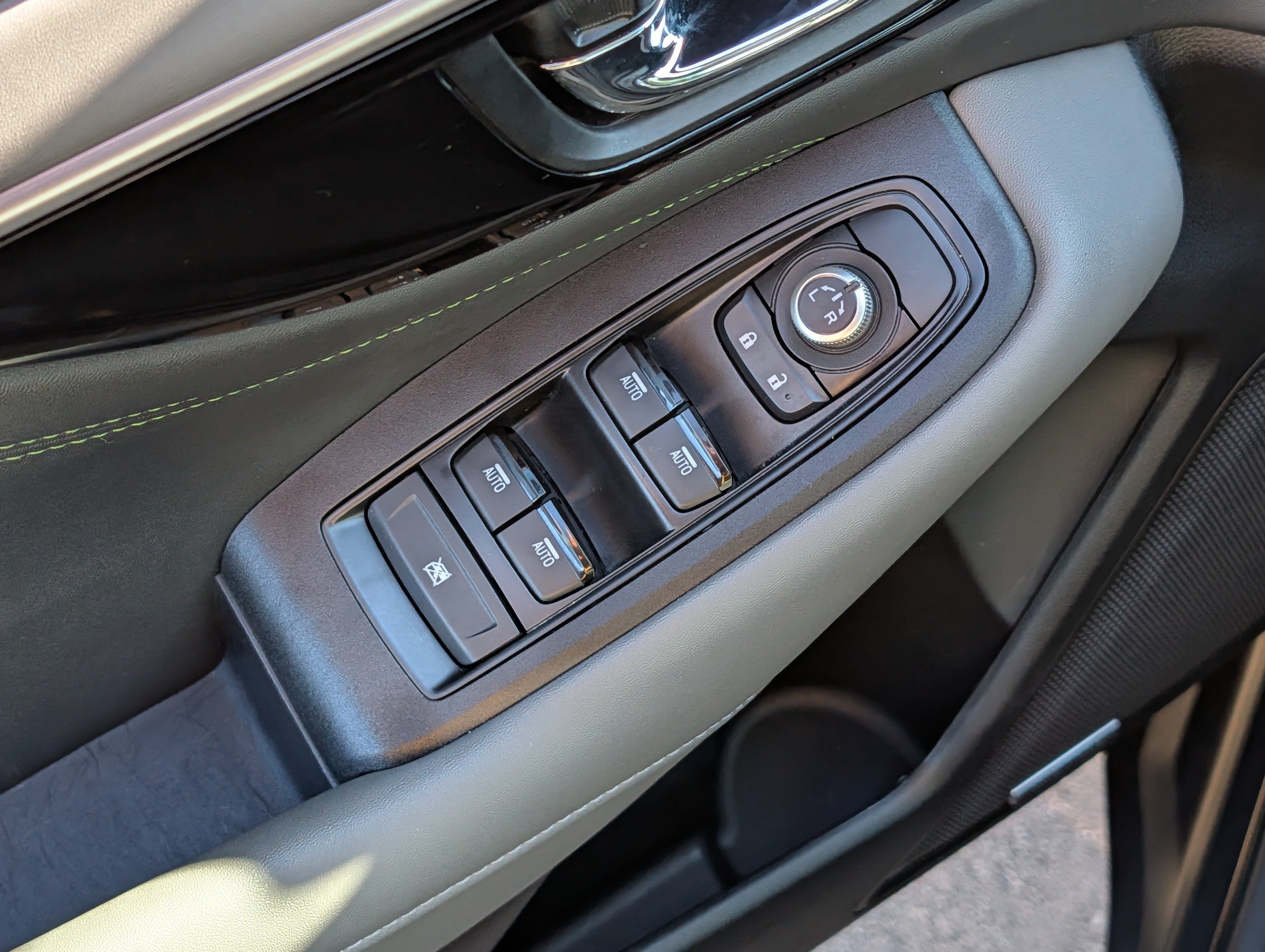 Certified 2025 Subaru Outback Onyx Edition AWD/4WD image 19